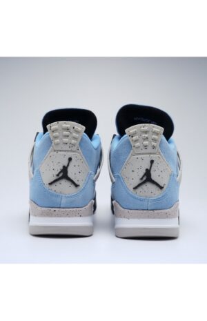 Air Jordan 4 Retro “University Blue” – Sneakers