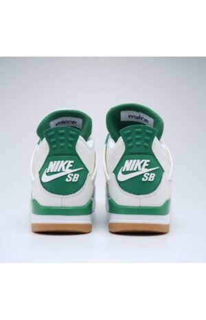 Air Jordan 4 Retro SB “Pine Green” – Midweek Heat (Style Code: DR0681-300)